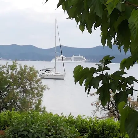 Apartman Basioli Zára