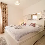 شقة Basioli زادار